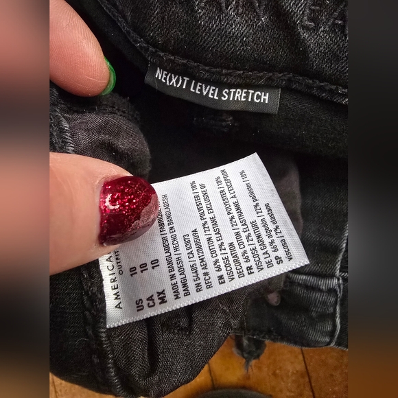 American Eagle Hi-Rise shortie - Picture 3 of 6